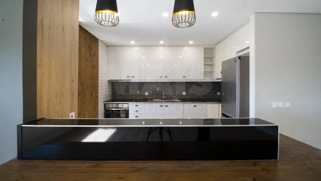 Apartamento T2+1 com garagem