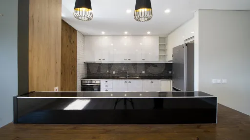Apartamento T2+1 com garagem