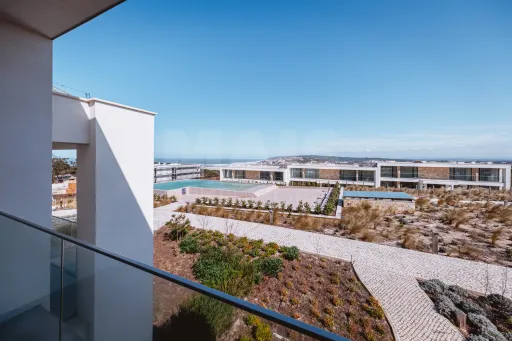 Moradia Geminada T3 Duplex – TownHouse