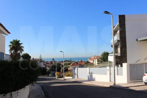 Excelente Estúdio com Kichenette / Mobilado , Cascais- Parede