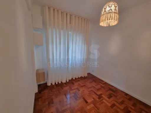 Excelente T2 - Benfica