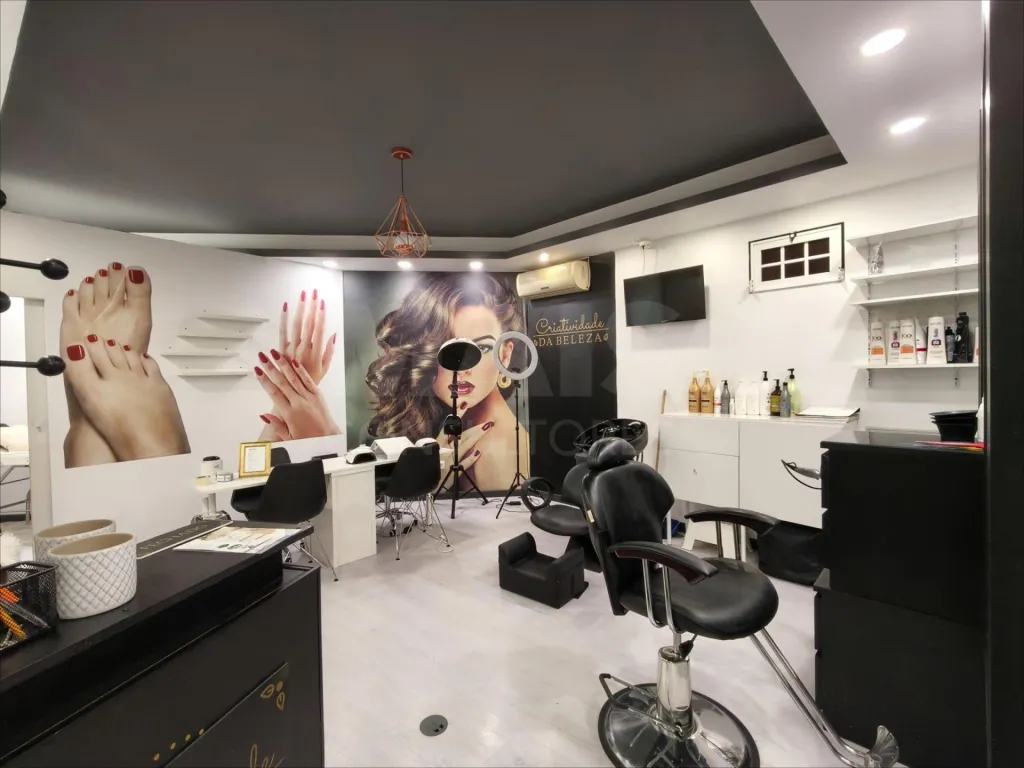 Salão de Beleza Equipado