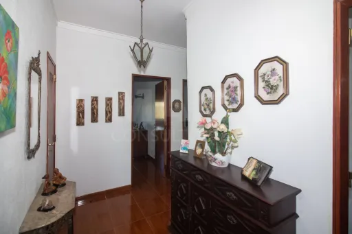 T3 com 2 Casas de Banho em Serra das Minas, Sintra