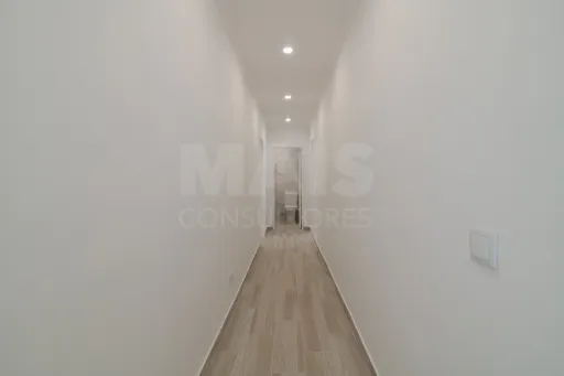 Moradia Isolada T4 Renovada — Abuxarda / Alvide, Cascais