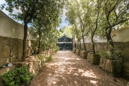 Terreno Urbano junto ao Parque Natural  em Sintra