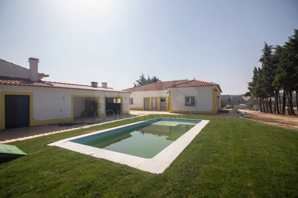🏡 Farm with House T3 +1 in Aldeia Gavinha