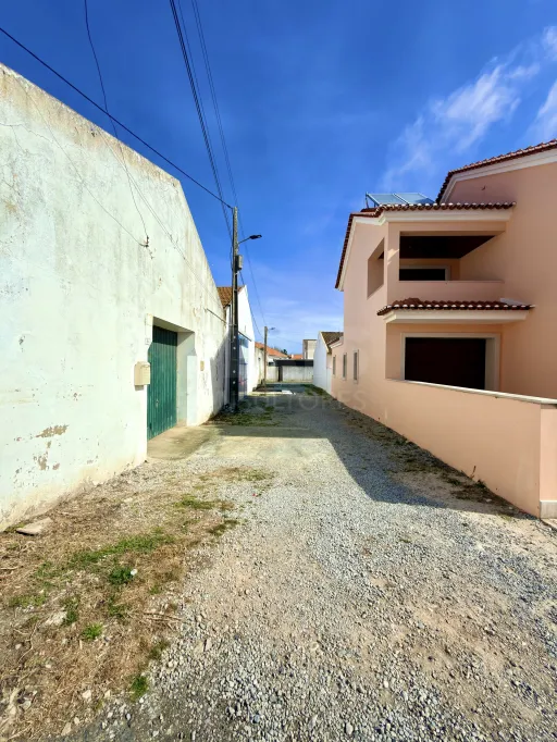 ARMAZÉM | 220 m² | Centro de Peniche