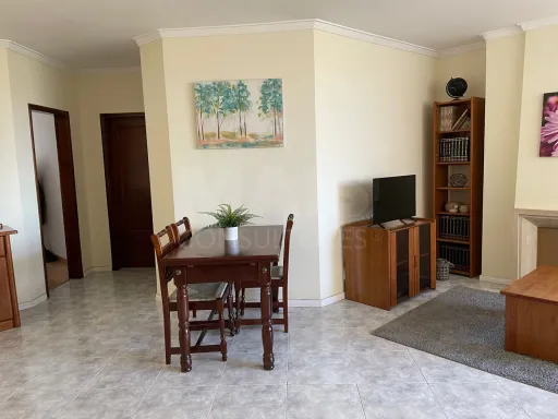 T2 remodelado Tapada Mercês