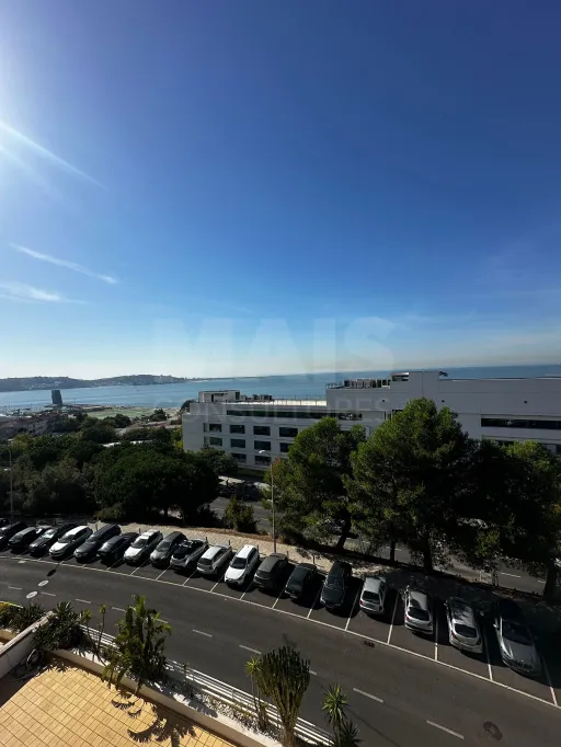 T2 – Alto de Algés | Vista Rio, Zona Premium