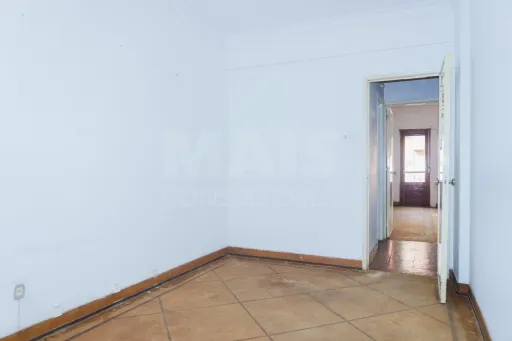 T5 com 130m² na Lapa para remodelação