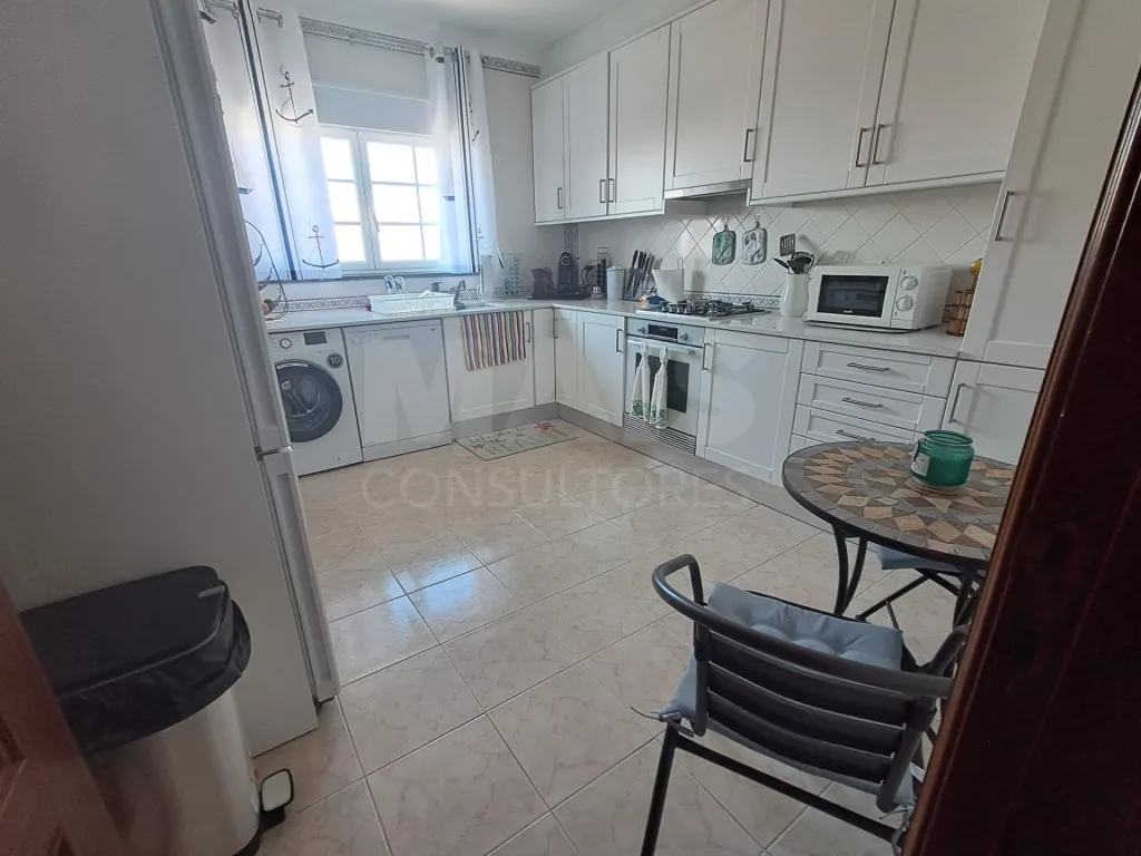 Apartamento T3 com vista mar, piscina e garagem — Praia D'El Rey Golf & Beach Resort