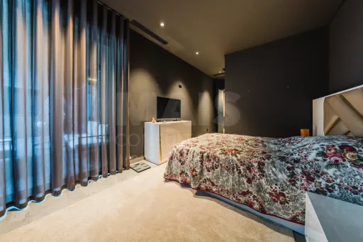 Prestigioso apartamento T2 com Piscina Privada e Jacuzzi