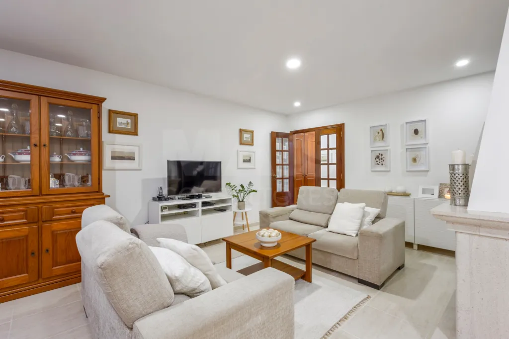 Apartamento T3 Duplex com Garagem em Peniche