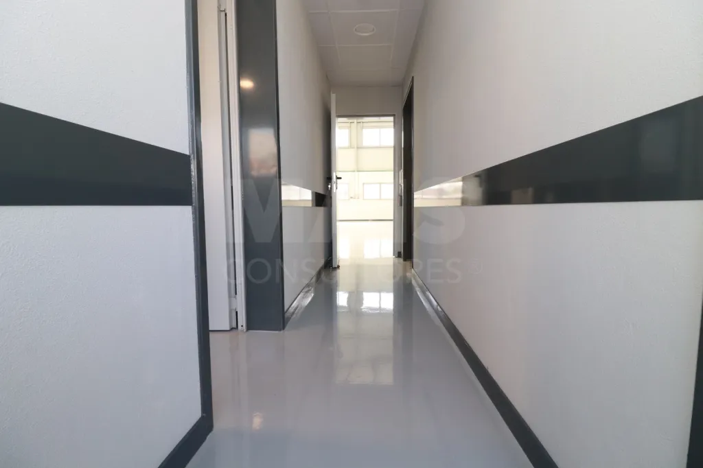 Pavilhão Industrial novo no Carregado com 624 m2 de Terreno e 312 m2 de Construção
