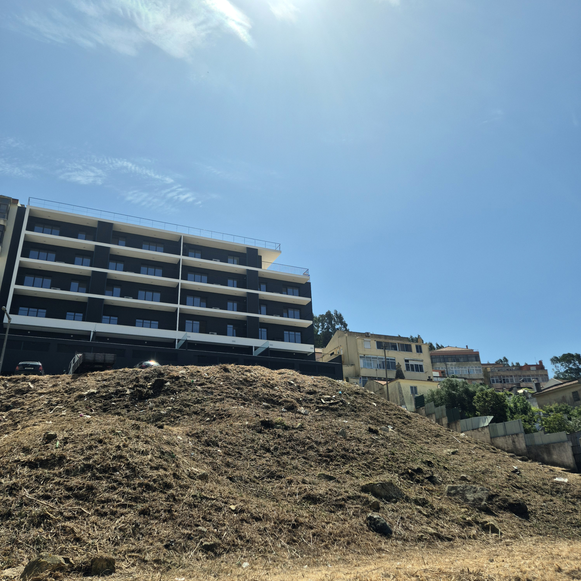 Terreno Serra da Amoreira - Odivelas