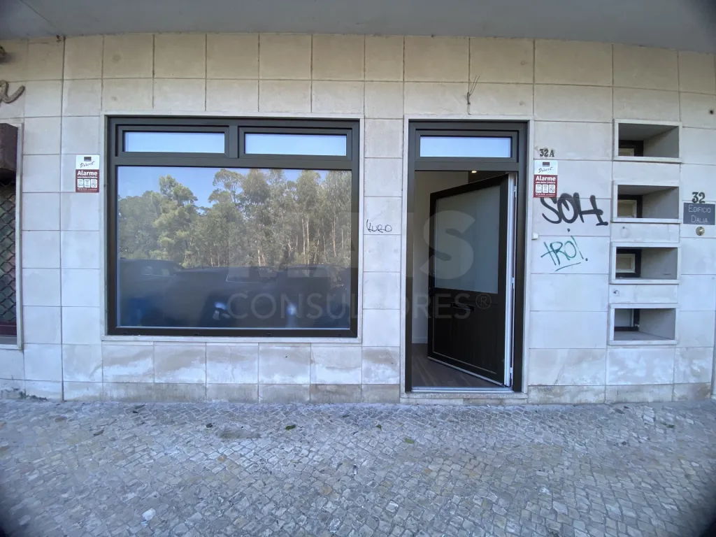 Apartamento T1+ 1 na Rinchoa