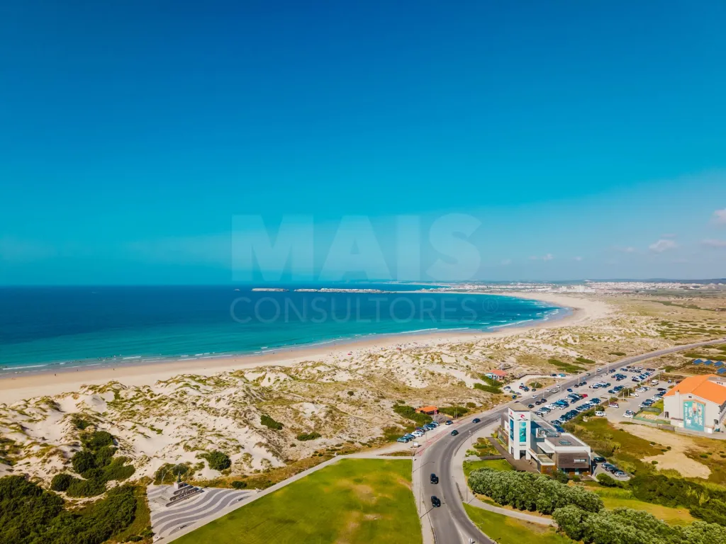 Vista Mar de Sonho | Apartamento T3 com 160 m² e Garagem em Peniche