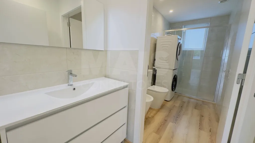 Fully Renovated 4-Bedroom Apartment | Downtown Lourinhã | Space, Elegance, and Comfort