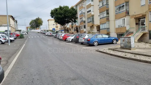 Trespasse de Restaurante em Camarate no Bairro de São Francisco
