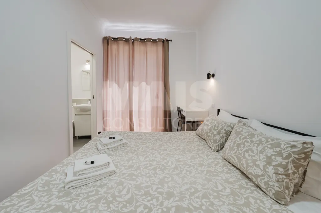 Investment property in downtown Peniche