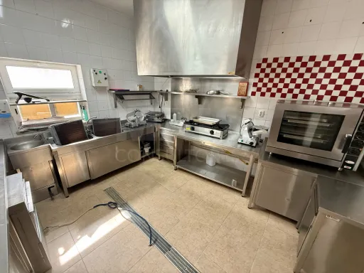 Trespasse – Restaurante Icónico com História na Zona de Ferrel / Baleal