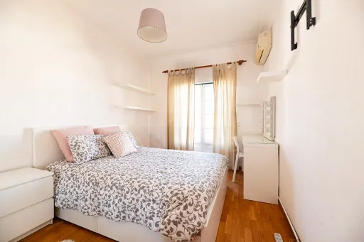 Moradia T5 em Salvaterra de Magos com terraço