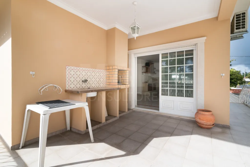 Moradia T5 Pombal Meirinhas Leiria