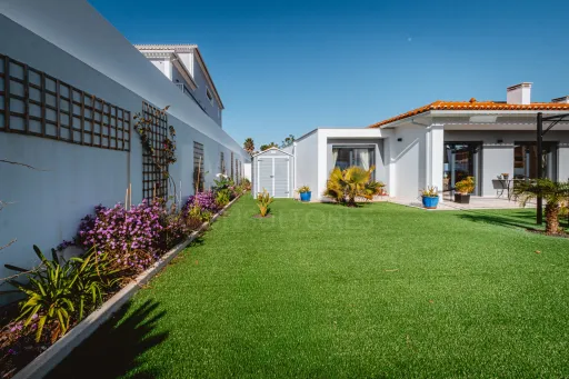 Moradia T3 (Térrea) com Piscina - Nadadouro