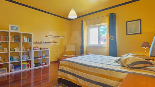 Moradia T4 c/ Jardim, Sala de Cinema e Snooker — a 30 Min de Lisboa | Milharado