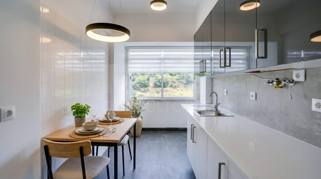 T2 Remodelado na Ramada | 3 Frentes | Excelente Luz Natural