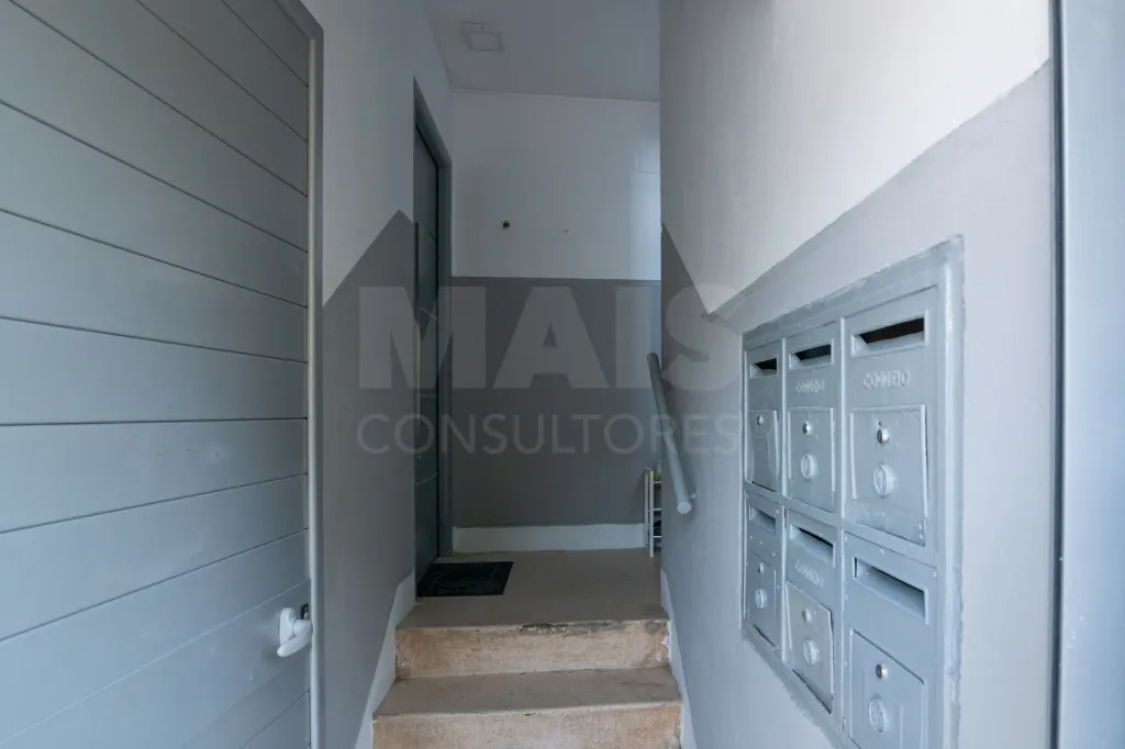 Apartamento T3 Renovado / Pontinha