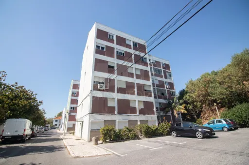 Apartamento T3 com potencial para T4 Duplex - Alvalade