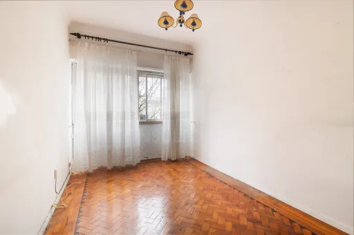 Apartamento T2 Amadora Venteira