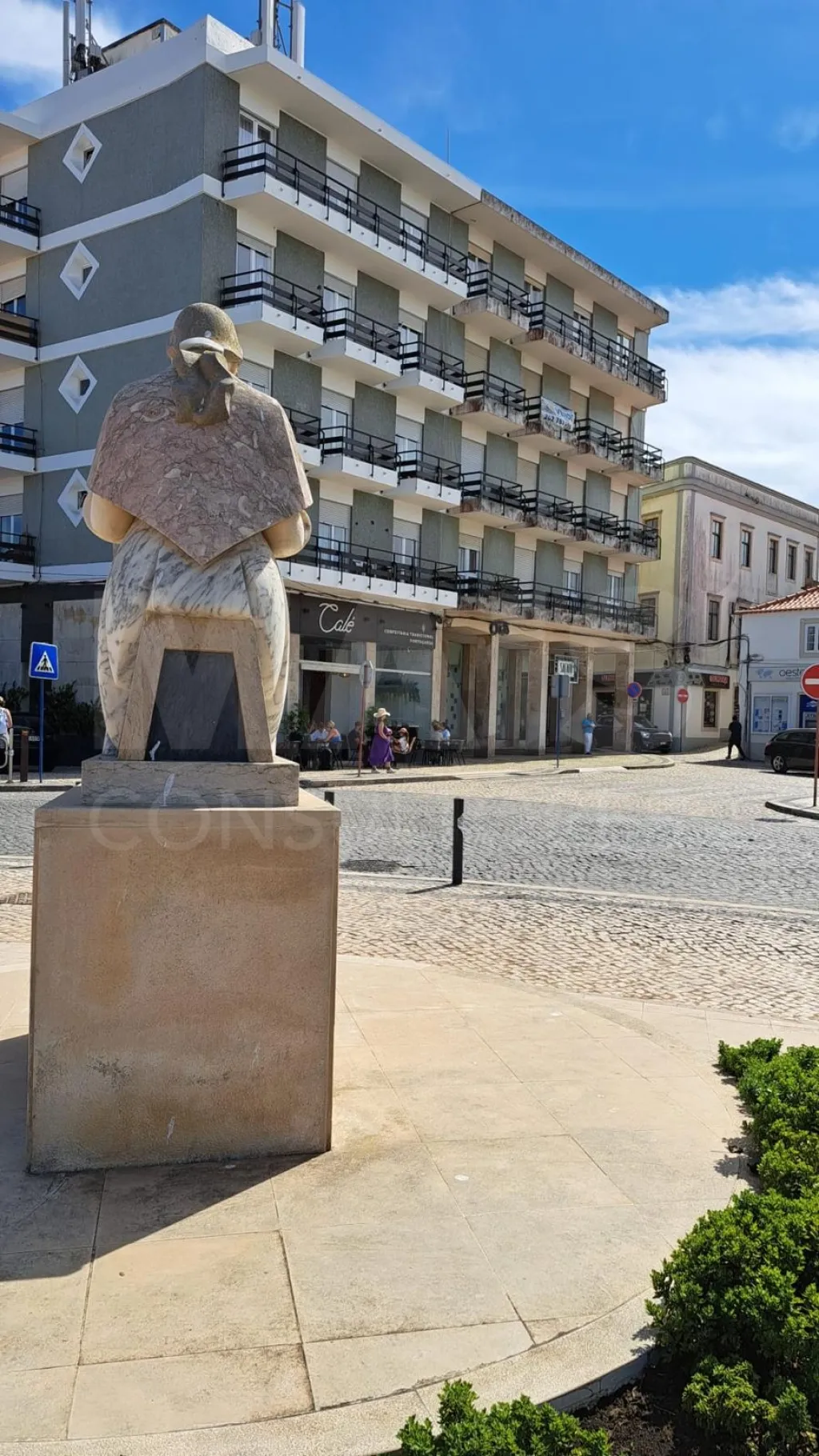 Prédio em Peniche | Investimento com rendimento e potencial de valorização