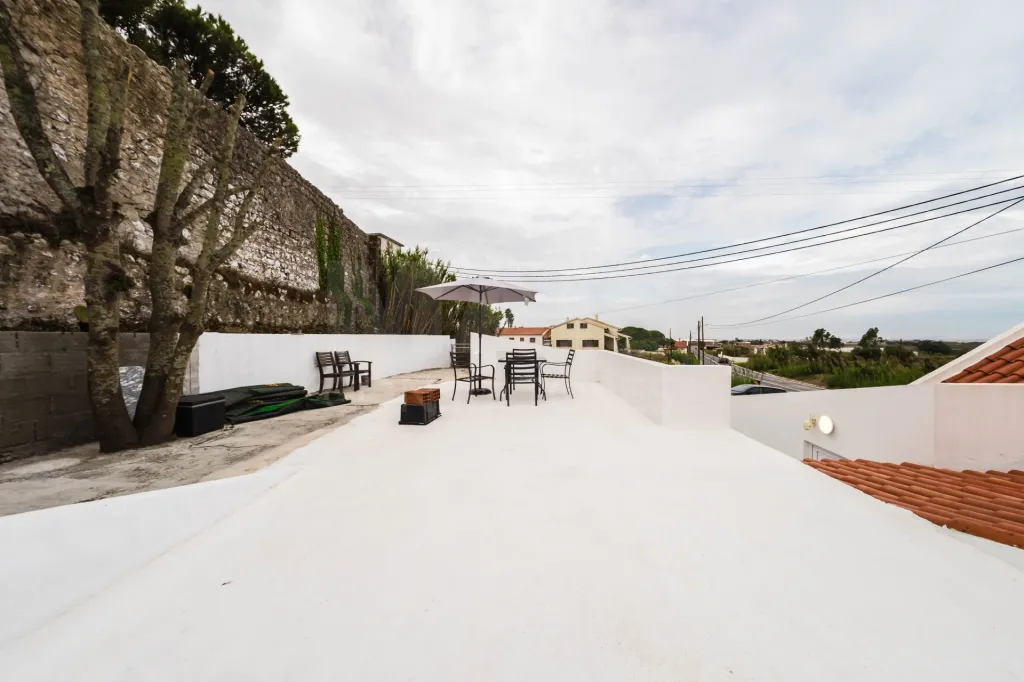 Moradia T1+1 | espaço exterior | terraço | garagem