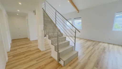 Apartamento T4 Totalmente Remodelado | Centro da Lourinhã | Espaço, Elegância e Conforto
