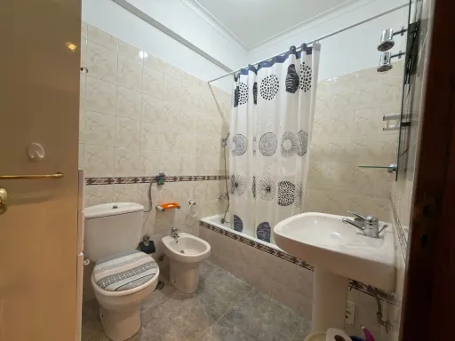 Apartamento T2 mobilado no Forte da Casa