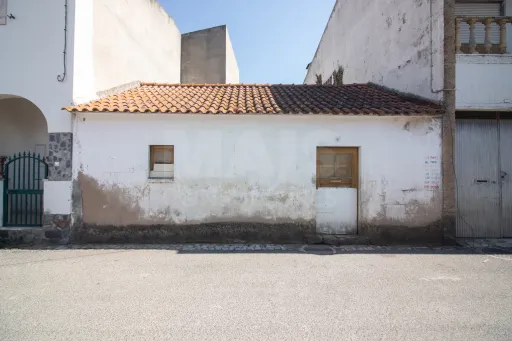 House for renovation in Cabanas do Chão - Alenquer