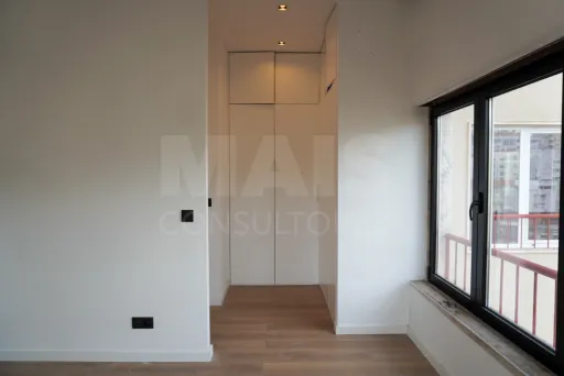 T1 LOFT NOVO a 2 min. da estação
