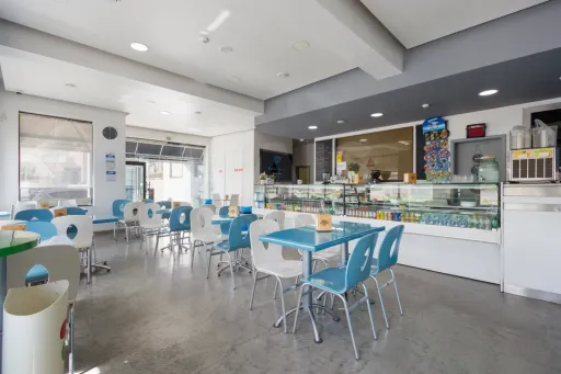 Trespasse de Espaço Comercial/ Pastelaria em Peniche