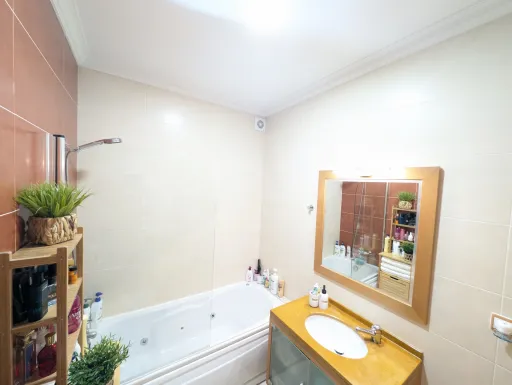 T1 com Box e Arrecadação na Prestigiada Quinta da Perdigueira – Sobralinho