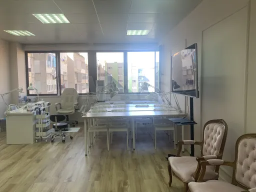 Office in Campo Pequeno