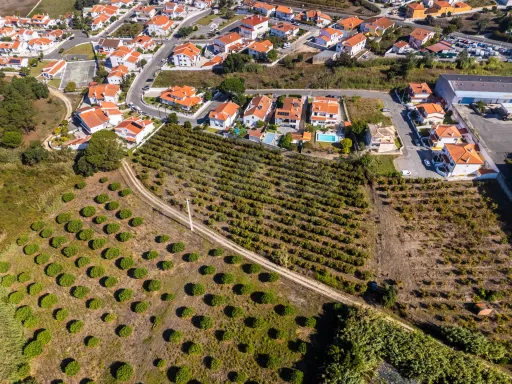 Terreno c/ 6.048m2 c/ viabilidade de construção nas Gaeiras