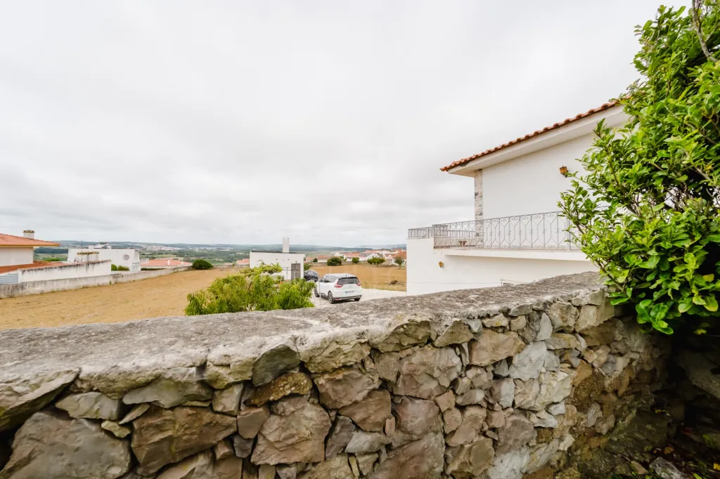 Moinho histórico de 1876 com vistas panorâmicas de 360° sobre o Atlântico, a Lagoa de Óbidos e a paisagem verde do Oeste