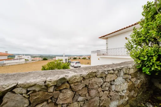 Moinho histórico de 1876 com vistas panorâmicas de 360° sobre o Atlântico, a Lagoa de Óbidos e a paisagem verde do Oeste