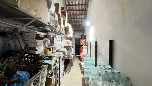Imóvel com duas fracções: Comércio e Habitação!