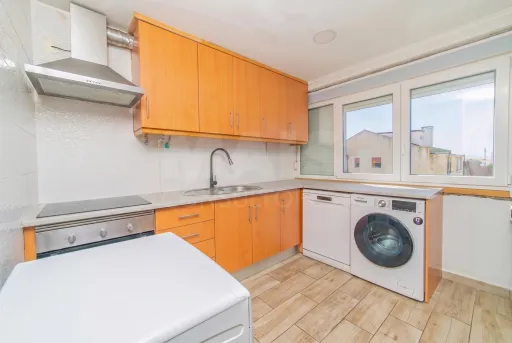 3-bedroom apartment in downtown Samora Correia
