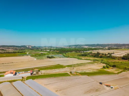 Terreno com viabilidade de construção