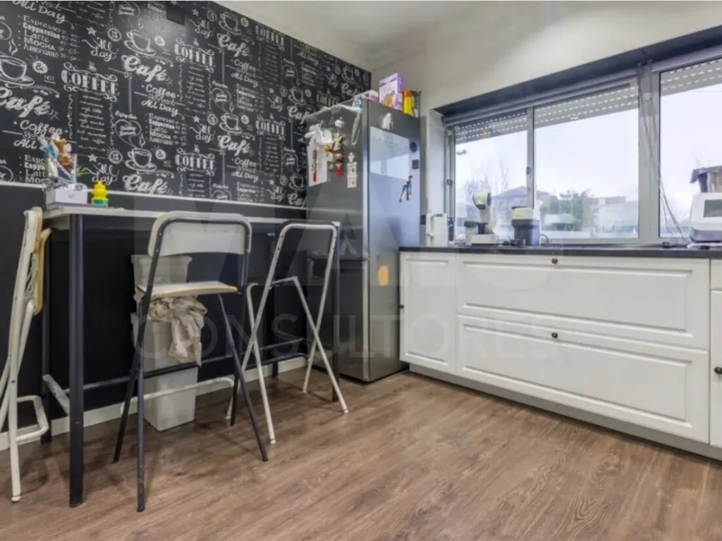 T2 com Luz Natural Abundante e Espaços que Fazem Sentido