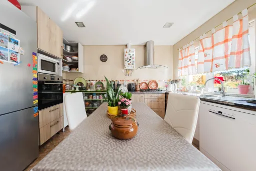 4 bedroom house with outdoor space, Sobrena, Cadaval